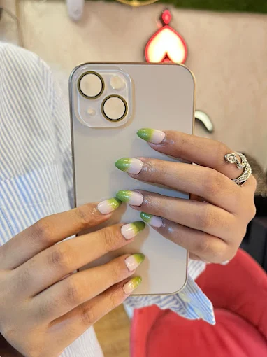 Nail art gallery image